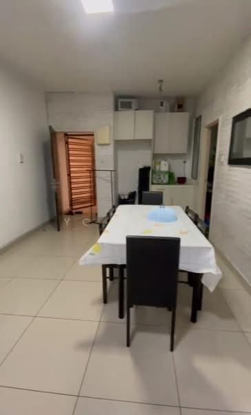 Servis Apartment untuk Dijual di D'Tasek Residences (Tasek Impian) - YC Fung - Dining Room - PropertyGuru.com.my