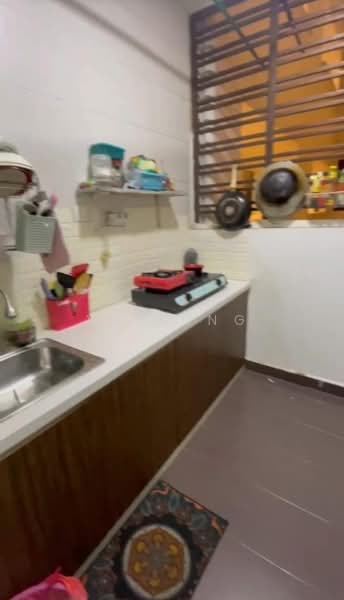 Servis Apartment untuk Dijual di D'Tasek Residences (Tasek Impian) - YC Fung - Kitchen - PropertyGuru.com.my