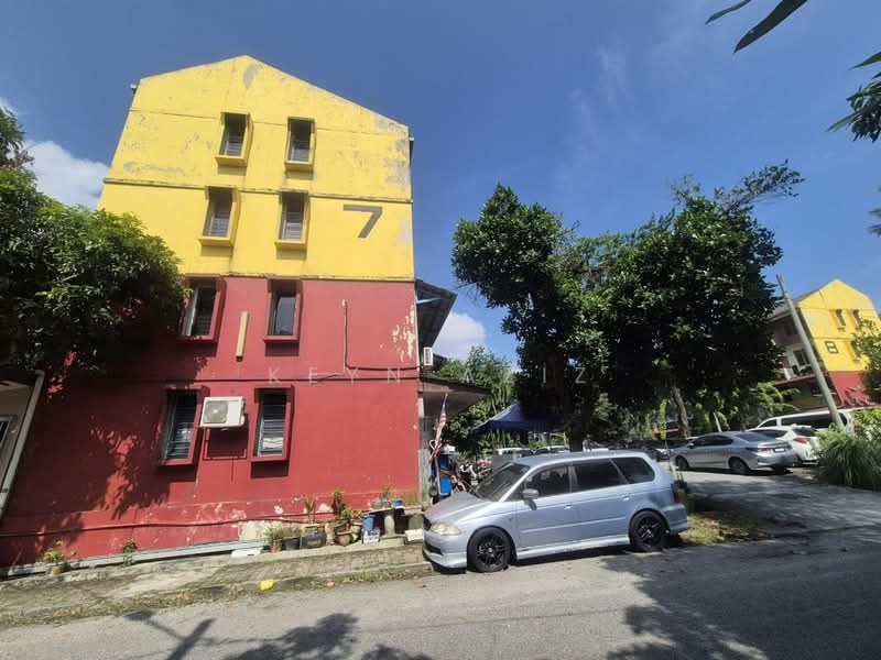Rumah Flat untuk Dijual di Flat Proton - Keyn Aziz - Exterior - PropertyGuru.com.my