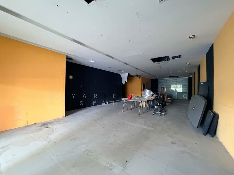 Kedai / Pejabat untuk Disewa di Seksyen 13 (Shah Alam) - Absyarie Syafiq Shahrin - Interior - PropertyGuru.com.my