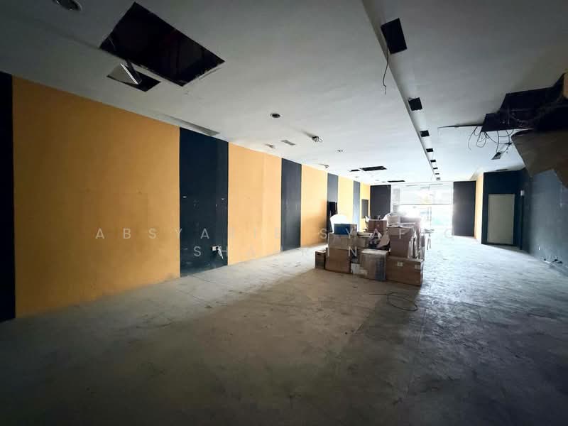 Kedai / Pejabat untuk Disewa di Seksyen 13 (Shah Alam) - Absyarie Syafiq Shahrin - Interior - PropertyGuru.com.my