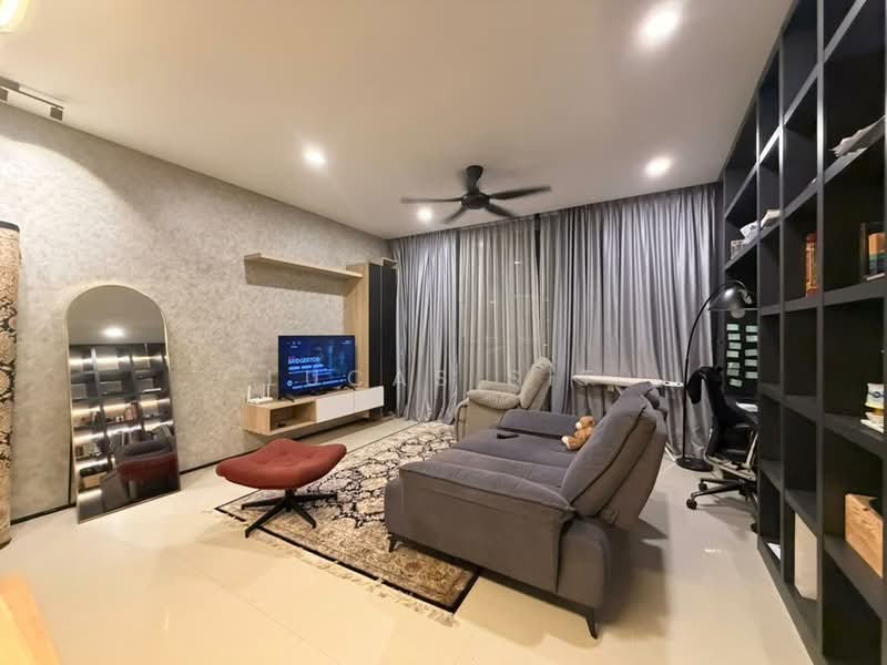 Kondominium untuk Dijual di The Fennel - Lucas Sit - Living Room - PropertyGuru.com.my