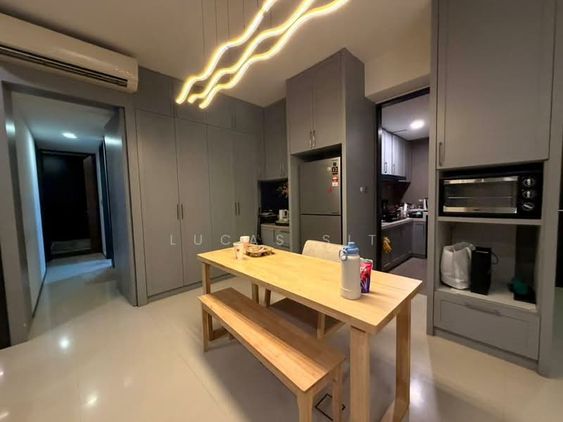Kondominium untuk Dijual di The Fennel - Lucas Sit - Dining Room - PropertyGuru.com.my