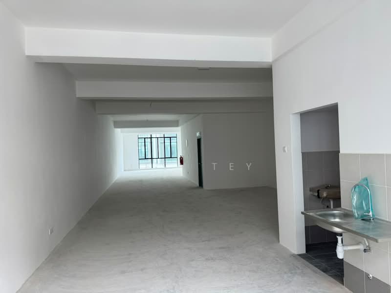 Shop / Office for Rent in Bandar Baru Permas Jaya (Permas Jaya) - Jesy Tey - Interior - PropertyGuru.com.my