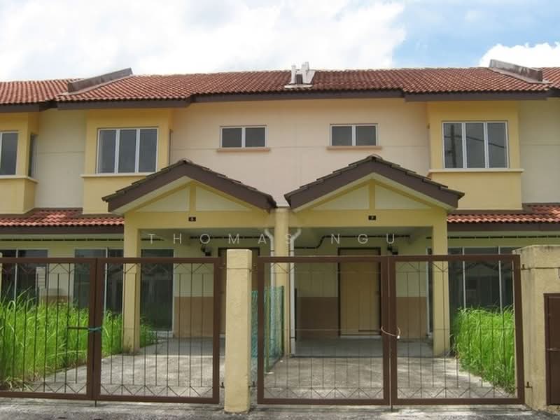 Rumah Teres 2 Tingkat untuk Dijual di Taman Lestari Perdana (Seri Kembangan) - Thomas Ngu - Exterior - PropertyGuru.com.my
