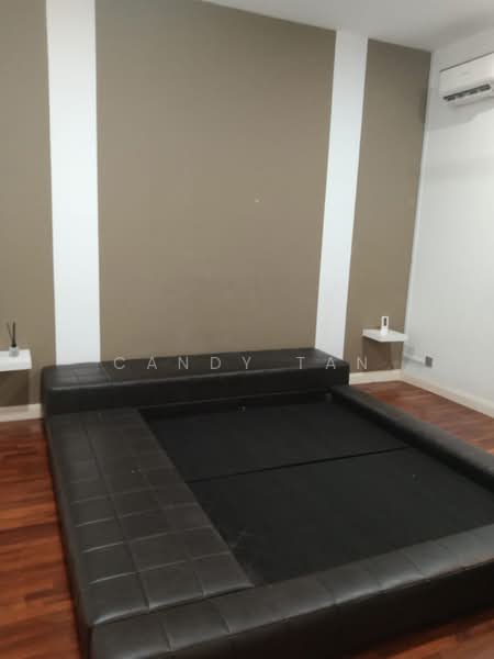 Semi-Detached House for Sale in Taman Taming Indah 2 (Bandar Sungai Long) - Candy Tan - Bedroom - PropertyGuru.com.my