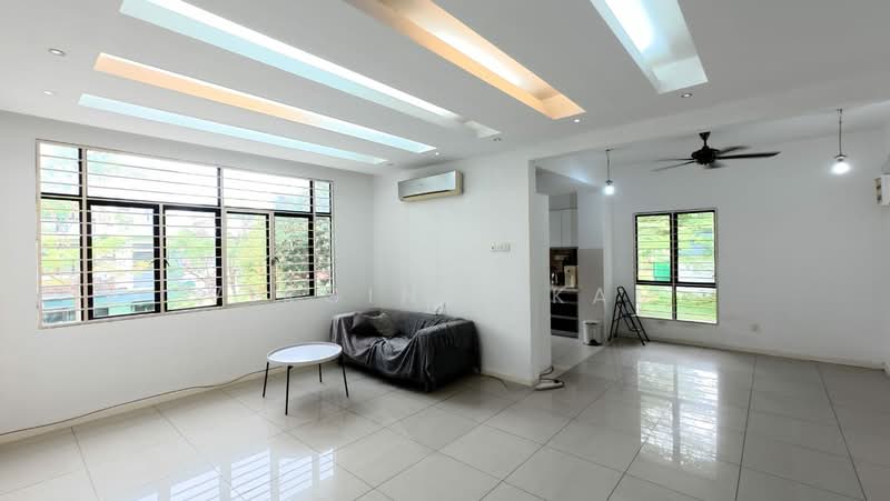 Rumah Bandar untuk Disewa di Bandar Bukit Puchong 2 (Puchong) - Virginia Kam - Living Room - PropertyGuru.com.my