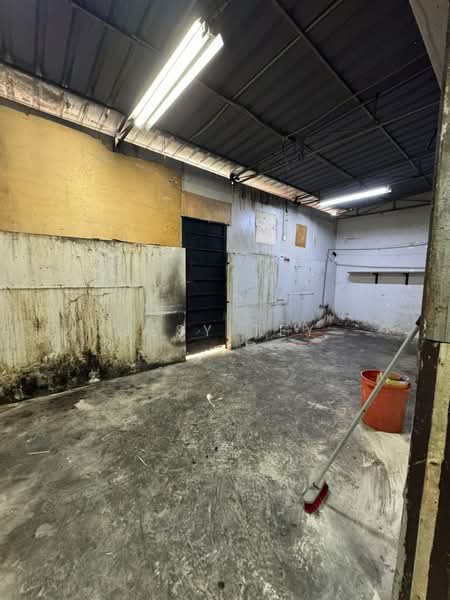 Shop / Office for Rent in Taman Molek (Johor Bahru) - Jesy Tey - PropertyGuru.com.my