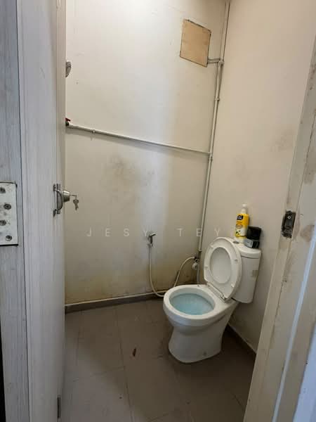 Shop / Office for Rent in Taman Molek (Johor Bahru) - Jesy Tey - PropertyGuru.com.my