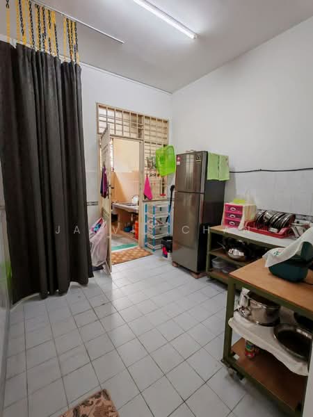 Rumah Teres 2-Tingkat untuk Dijual di Bukit Indah (Iskandar Puteri (Nusajaya)) - Jarvis Chan - Kitchen - PropertyGuru.com.my