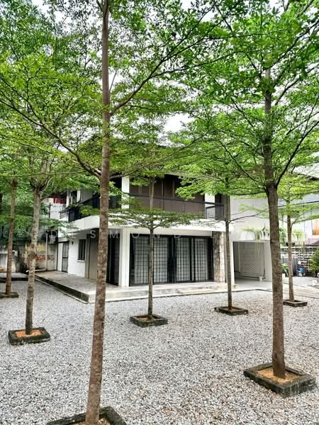 Bungalow for Rent in Jalan Klang Lama (Old Klang Road) (Kuala Lumpur) - Desmond Low - Exterior - PropertyGuru.com.my