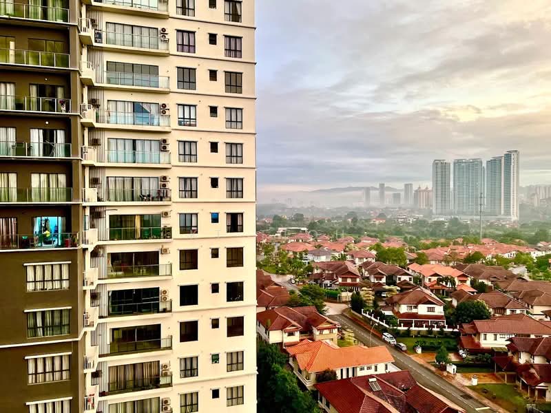 Kediaman Servis untuk Dijual di Maisson - KT Teoh - Balcony - PropertyGuru.com.my