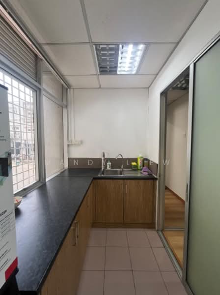 Pejabat untuk Disewa di Kuala Lumpur (Kuala Lumpur) - Mandy Liew - Kitchen - PropertyGuru.com.my