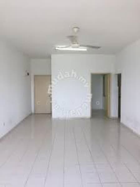 Pangsapuri untuk Disewa di Pangsapuri Lagoon Perdana - Cindy Ng - Living Room - PropertyGuru.com.my