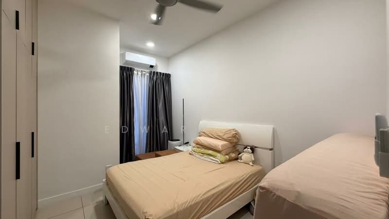 Rumah Berkembar untuk Dijual di Jade Hills (Kajang) - Edward Ooi - PropertyGuru.com.my