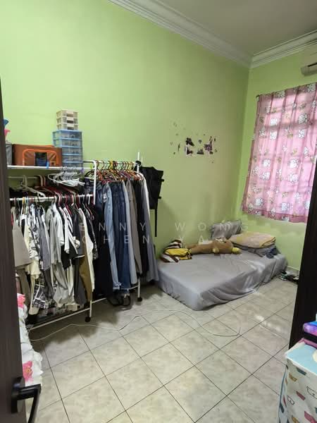 Rumah Teres 1 Tingkat untuk Dijual di Taman Rinting (Masai) - Kenny Wong Chen Yao - Bedroom - PropertyGuru.com.my