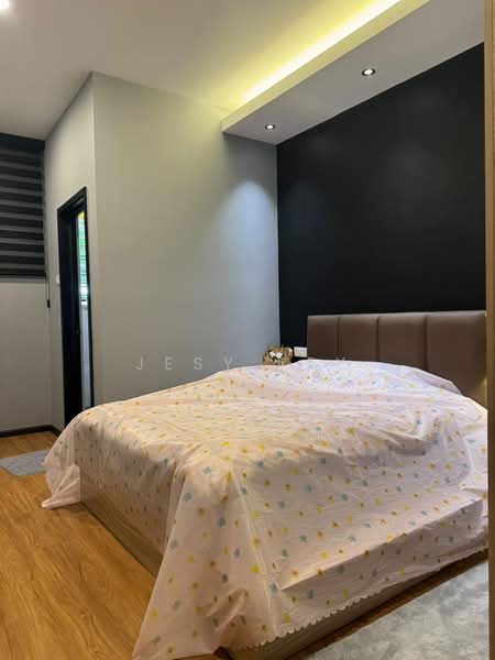 1.5-storey Terraced House for Rent in Taman Molek (Johor Bahru) - Jesy Tey - Bedroom - PropertyGuru.com.my