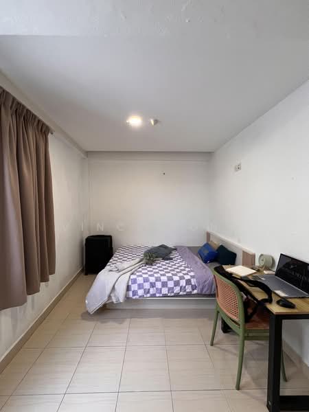Rumah Teres 1 Tingkat untuk Disewa di Taman Serdang Jaya (Seri Kembangan) - Vince Yong - Bedroom - PropertyGuru.com.my