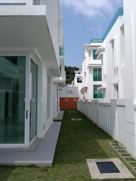 Rumah Kluster untuk Dijual di Bandar Kinrara (Selangor) - Kar Mun Yap - Exterior - PropertyGuru.com.my