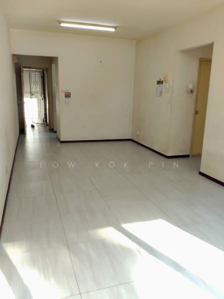 Pangsapuri untuk Disewa di Desa Tanjung - Low Kok Pin - Interior - PropertyGuru.com.my