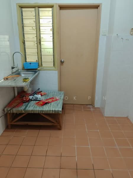 Pangsapuri untuk Disewa di Desa Tanjung - Low Kok Pin - Kitchen - PropertyGuru.com.my