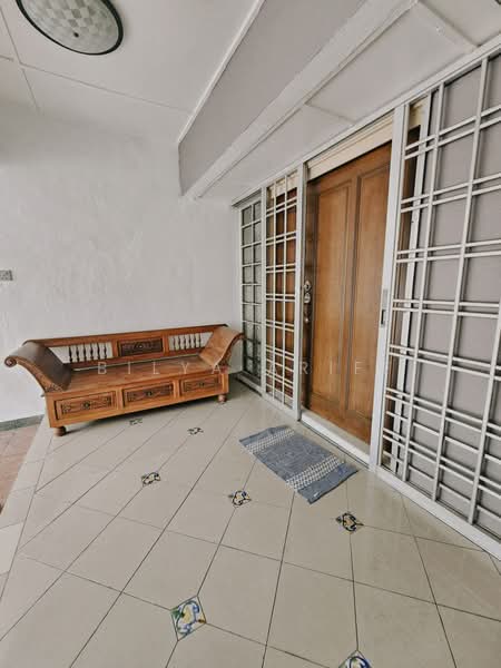 Rumah Berkembar untuk Dijual di Seksyen 9 (Shah Alam) - BILYA ARIFF - Entrance - PropertyGuru.com.my