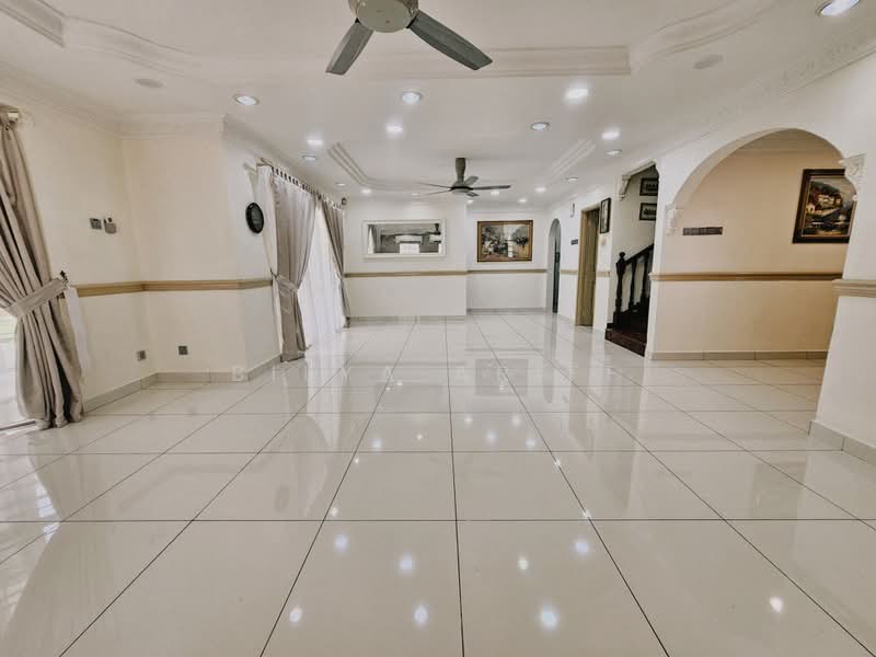 Rumah Berkembar untuk Dijual di Seksyen 9 (Shah Alam) - BILYA ARIFF - Living Room - PropertyGuru.com.my