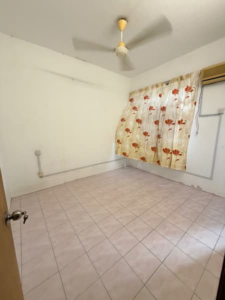 Flat for Rent at Pusat Hentian Kajang - Norlela . - Interior - PropertyGuru.com.my
