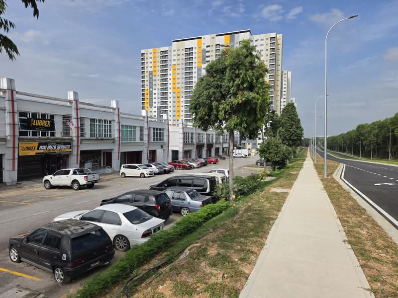 Kedai / Pejabat untuk Disewa di Shah Alam (Selangor) - See Wei Lee - Exterior - PropertyGuru.com.my