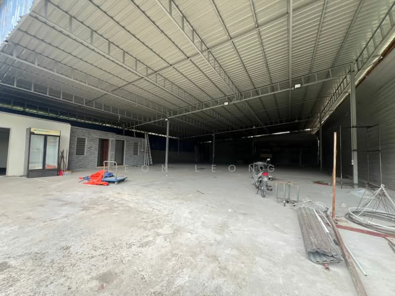 Warehouse for Rent in Puchong (Selangor) - Leon Leong - Interior - PropertyGuru.com.my