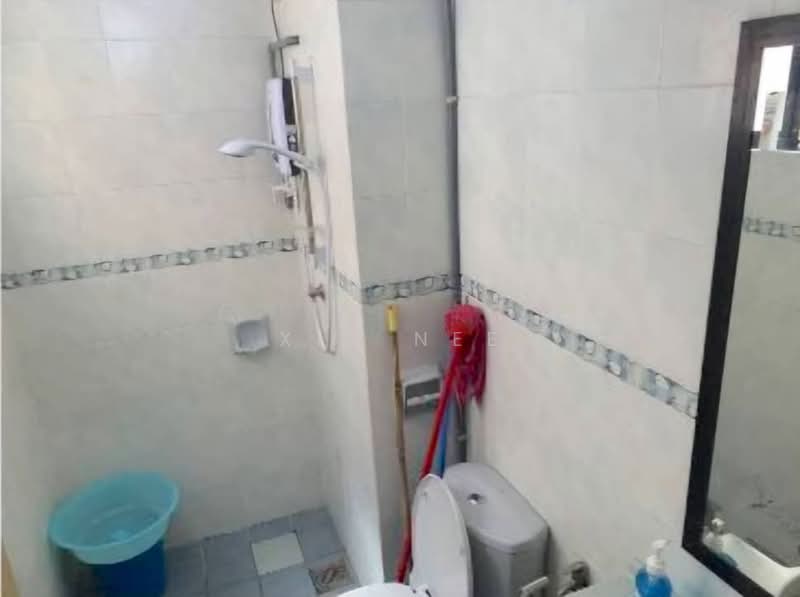 Kondominium untuk Disewa di Pelangi Astana - Xin Nee - Bathroom - PropertyGuru.com.my
