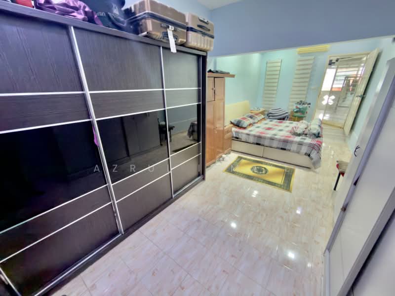 Rumah Teres 2 Tingkat untuk Dijual di Selayang (Selangor) - Azrul Ismail - Bedroom - PropertyGuru.com.my