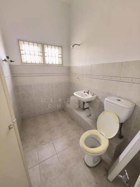 2-storey Terraced House for Sale in Panorama Lapangan Perdana (Ipoh) - Derrick Chung - Bathroom - PropertyGuru.com.my