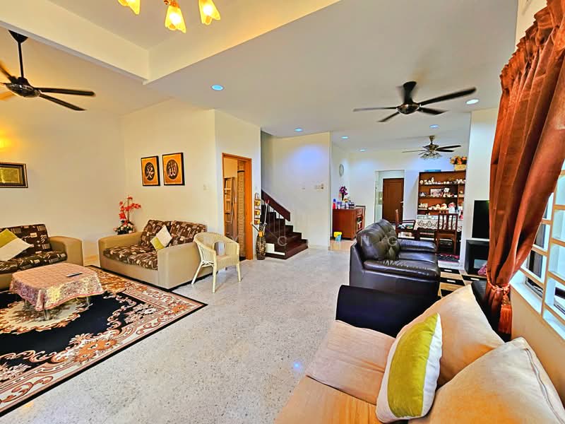 Rumah Berkembar untuk Dijual di Damansara Heights (Kuala Lumpur) - Tony Chang - Living Room - PropertyGuru.com.my
