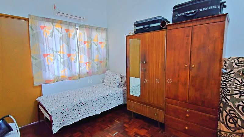 Rumah Berkembar untuk Dijual di Damansara Heights (Kuala Lumpur) - Tony Chang - Bedroom - PropertyGuru.com.my