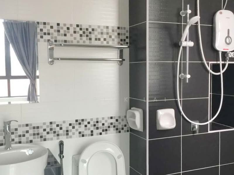 Service Residence for Sale at Sky View - Patrick Lai - Bathroom - PropertyGuru.com.my