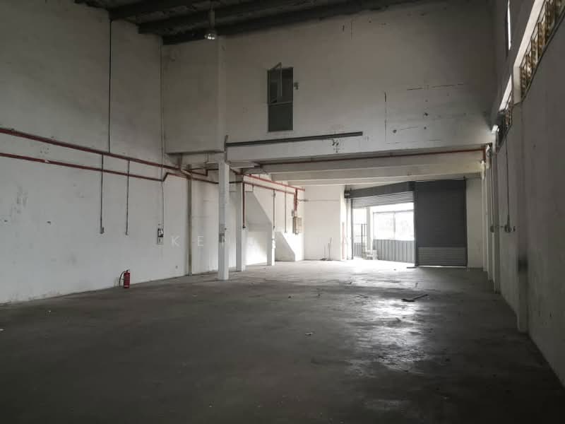 Terrace Factory for Rent in Kampung Batu 9 Kebun Baru (Telok Panglima Garang) - Kenji Tan - Interior - PropertyGuru.com.my