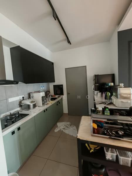 Servis Apartment untuk Disewa di M Vertica - Camie Hoo - Kitchen - PropertyGuru.com.my