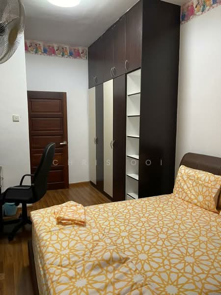 Rumah Teres 3-Tingkat untuk Dijual di Teluk Kumbar (Penang) - Chris Ooi - Bedroom - PropertyGuru.com.my