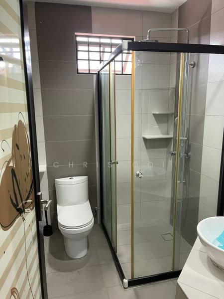 Rumah Teres 3-Tingkat untuk Dijual di Teluk Kumbar (Penang) - Chris Ooi - Bathroom - PropertyGuru.com.my