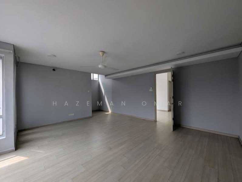 2-storey Terraced House for Rent in Alam Impian (Shah Alam) - Hazeman Omar - Living Room - PropertyGuru.com.my