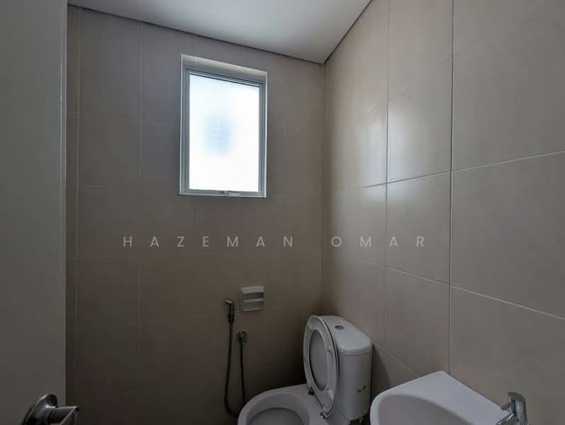 2-storey Terraced House for Rent in Alam Impian (Shah Alam) - Hazeman Omar - Bathroom - PropertyGuru.com.my