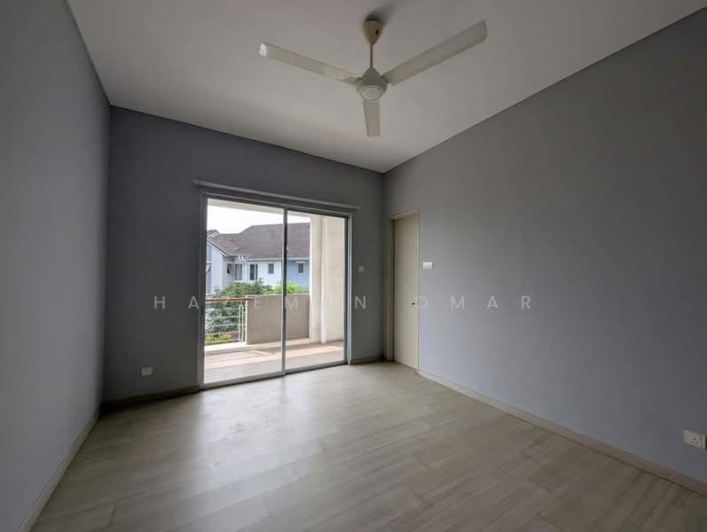 2-storey Terraced House for Rent in Alam Impian (Shah Alam) - Hazeman Omar - Balcony - PropertyGuru.com.my