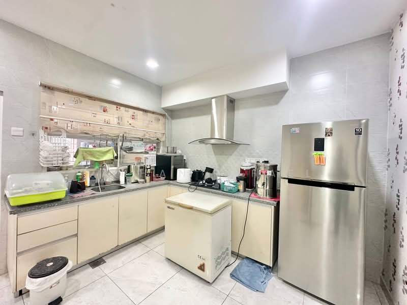 Rumah Teres 2 Tingkat untuk Dijual di Denai Alam (Shah Alam) - Farhan Rafael - PropertyGuru.com.my