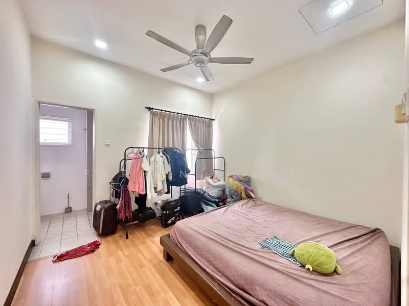 Rumah Teres 2 Tingkat untuk Dijual di Denai Alam (Shah Alam) - Farhan Rafael - PropertyGuru.com.my