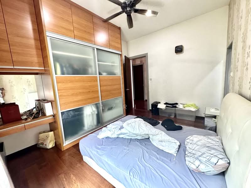 Rumah Berkembar untuk Dijual di Taman Bukit Serdang (Seri Kembangan) - Fazri . - PropertyGuru.com.my