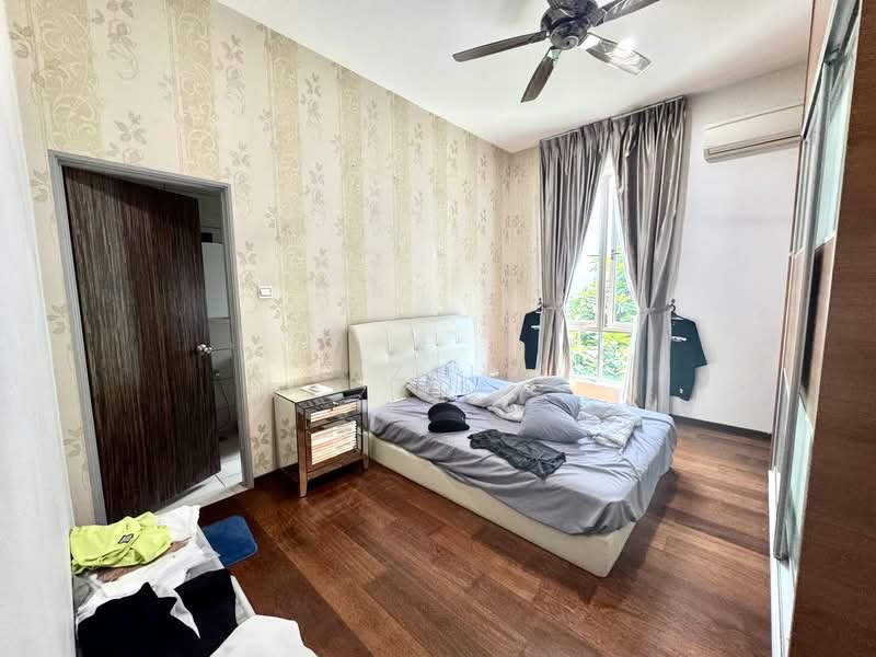 Rumah Berkembar untuk Dijual di Taman Bukit Serdang (Seri Kembangan) - Fazri . - PropertyGuru.com.my