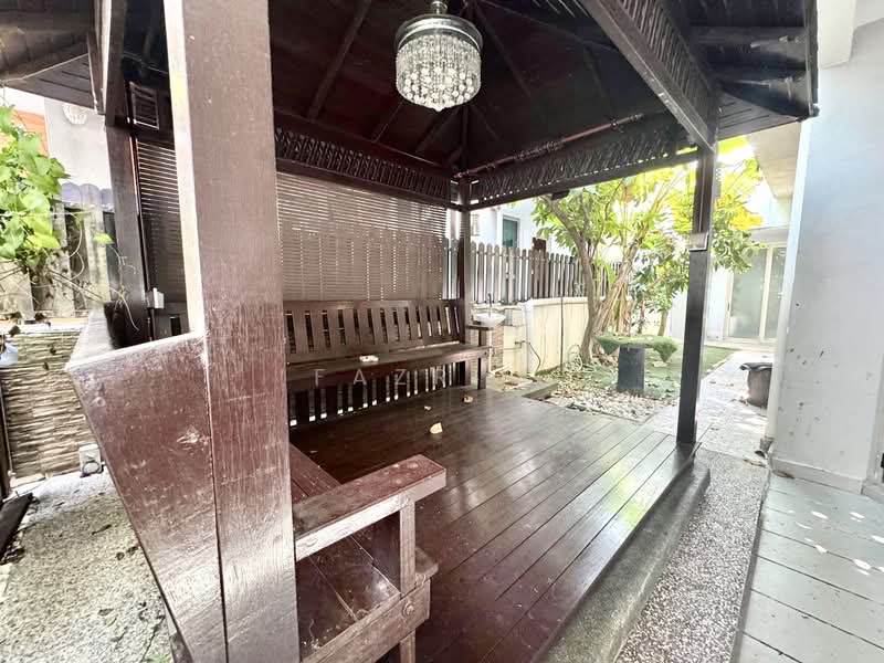 Rumah Berkembar untuk Dijual di Taman Bukit Serdang (Seri Kembangan) - Fazri . - PropertyGuru.com.my