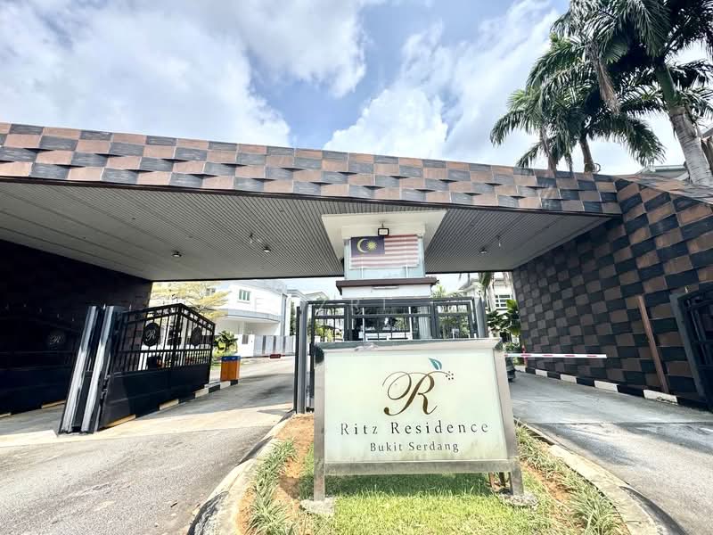 Rumah Berkembar untuk Dijual di Taman Bukit Serdang (Seri Kembangan) - Fazri . - PropertyGuru.com.my