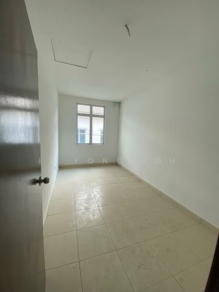 2.5-storey Terraced House for Sale in Taman Scientex Senai (Senai) - Ee Fong Toh - Interior - PropertyGuru.com.my
